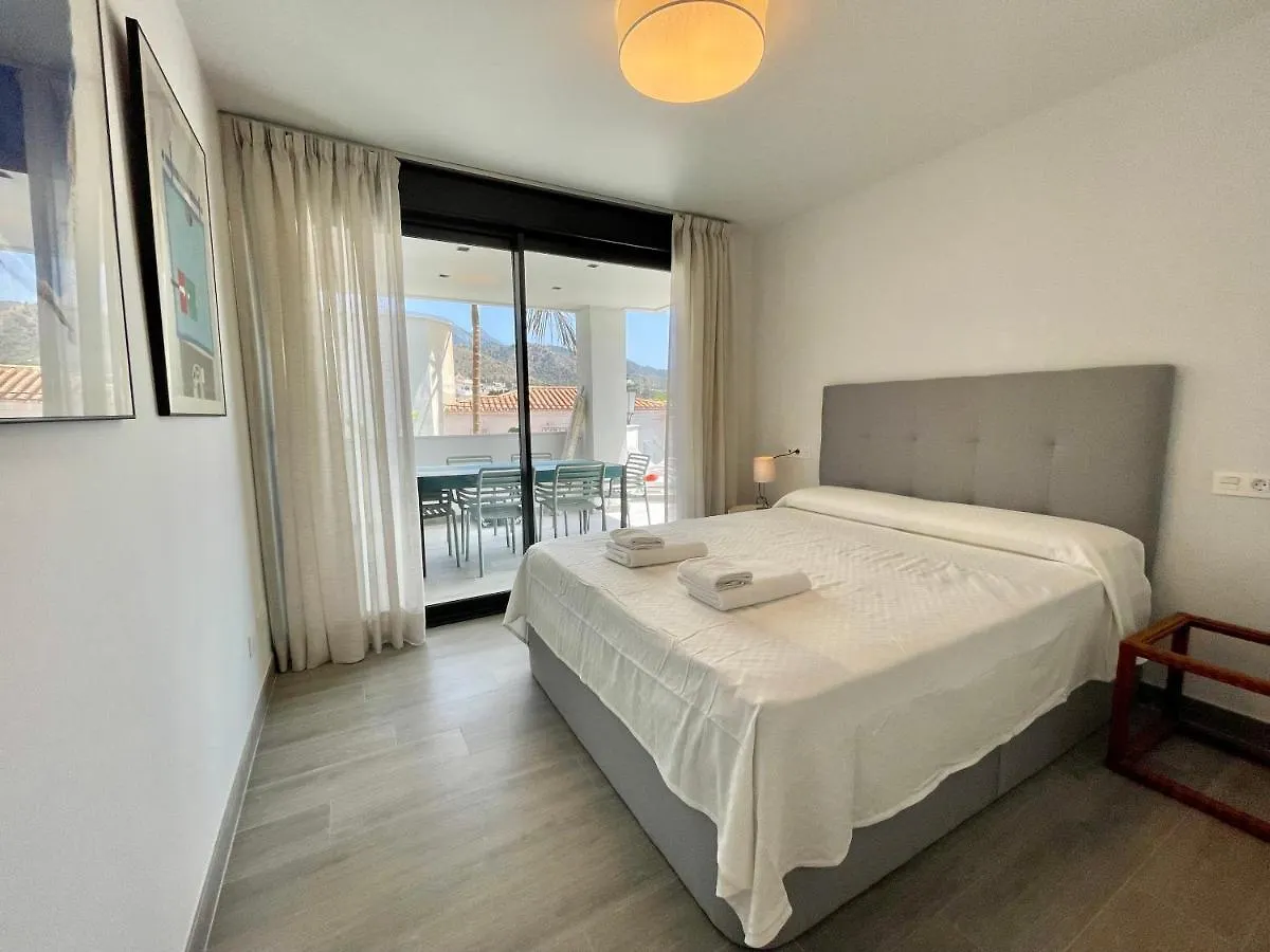 Royal Palm 12 Daire Nerja İspanya