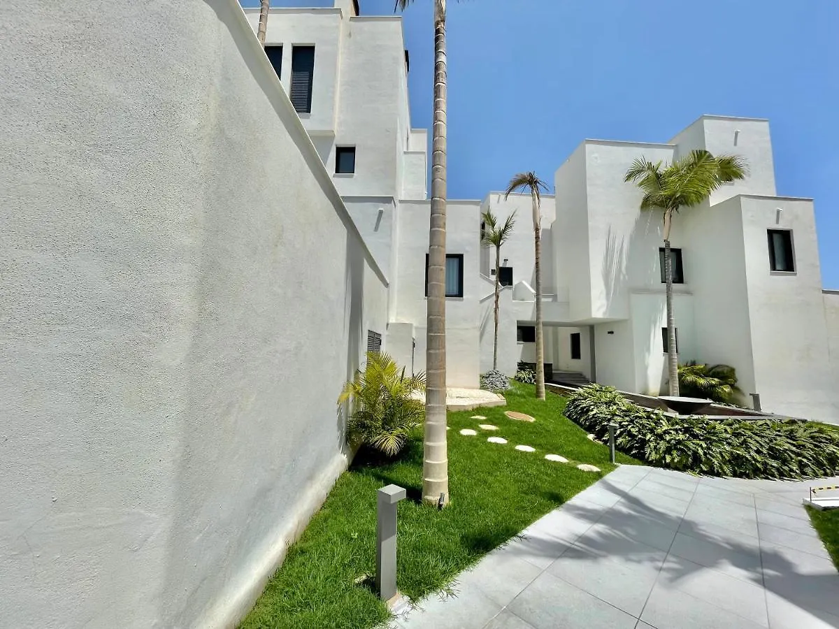 Royal Palm 12 Apartment Nerja Spain